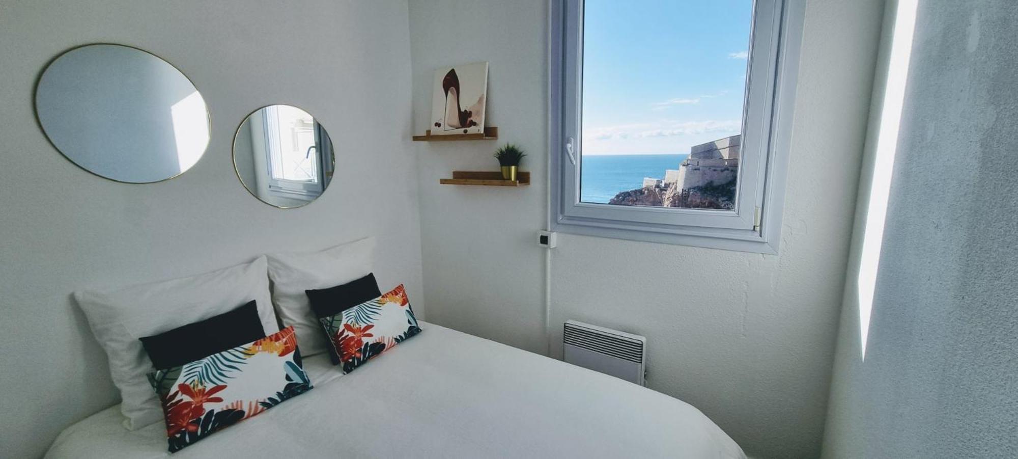 Le Marty 53 Un Balcon Sur La Centre Historique